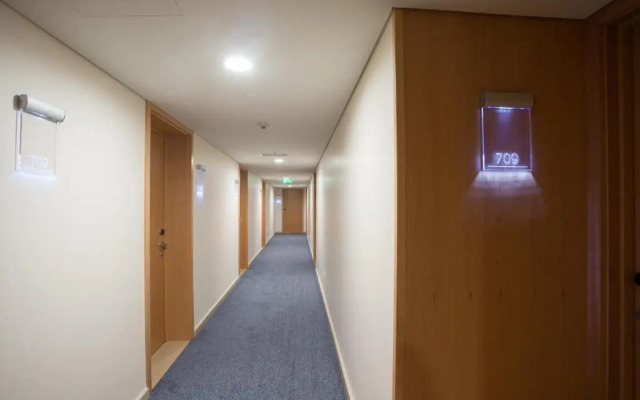 Antillia Health Club