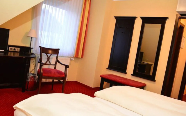 Amadis Hotel