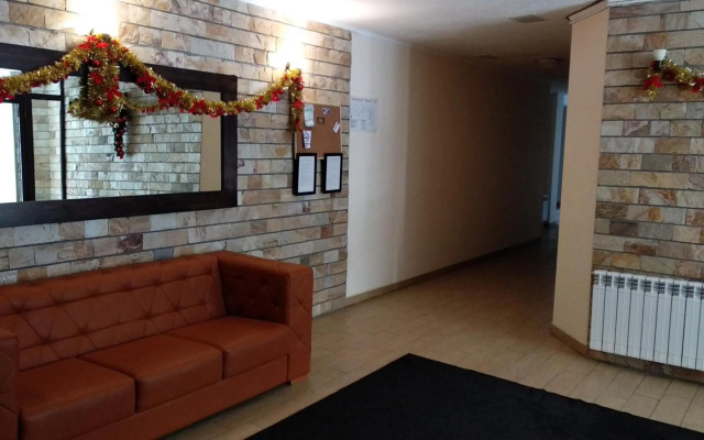 Pine Tree Apartment 2 - B7