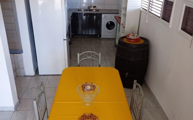 House With 2 Bedrooms in Pointe Noire, With Wonderful sea View, Furnis