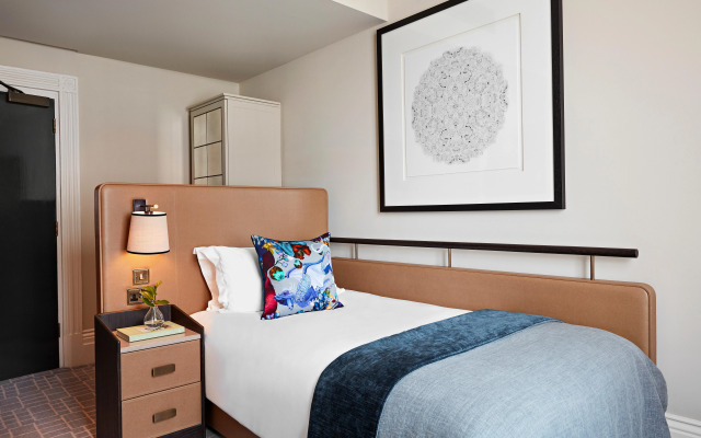 Kimpton Fitzroy London by IHG