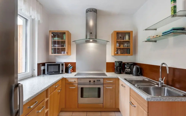 Apartment With Private Terrace in Velmede