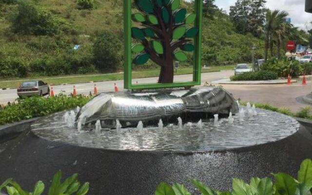 Meridin Medini Muslim Condo