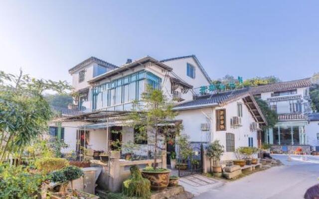 Cha Nong Guesthouse