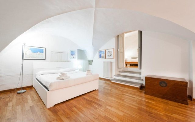 Pontevecchio Luxury Suite AMAZING LOCATION! hosted by Sweetstay