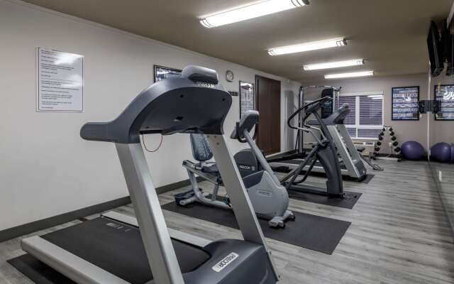 Best Western Plus Dartmouth Hotel & Suites