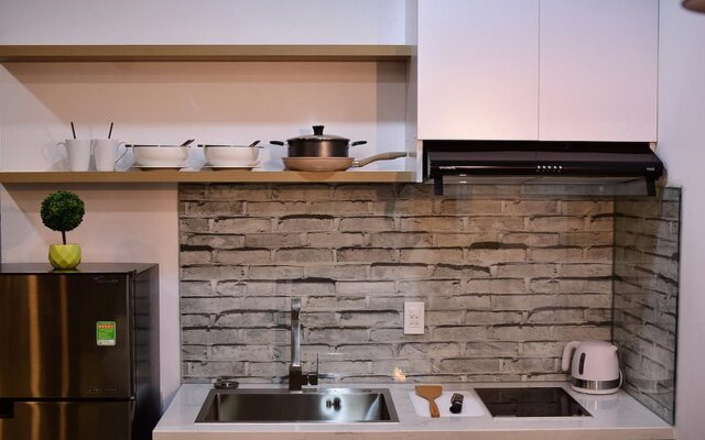 Riverside Serviced Apartments