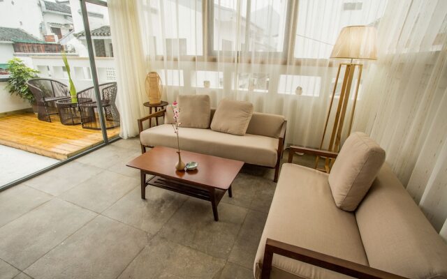 Guilin Rain Cloud Live Hotel
