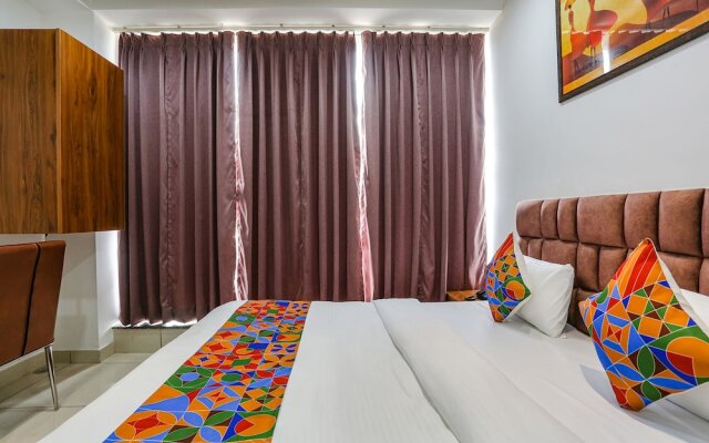 Fabexpress Shine Inn
