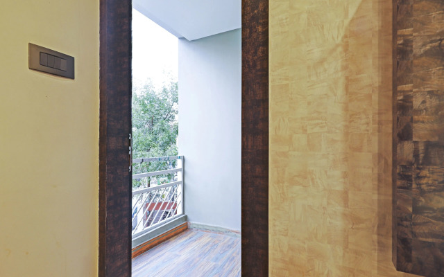 Itsy Hotels Ransu Residency