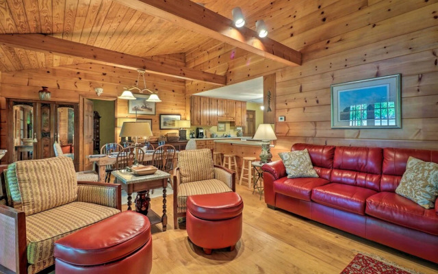 Lakefront Milledgeville Cabin: Private Dock, Porch