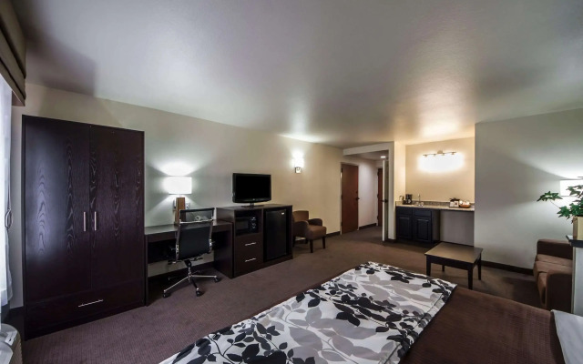 Sleep Inn & Suites Tulsa Central I-44