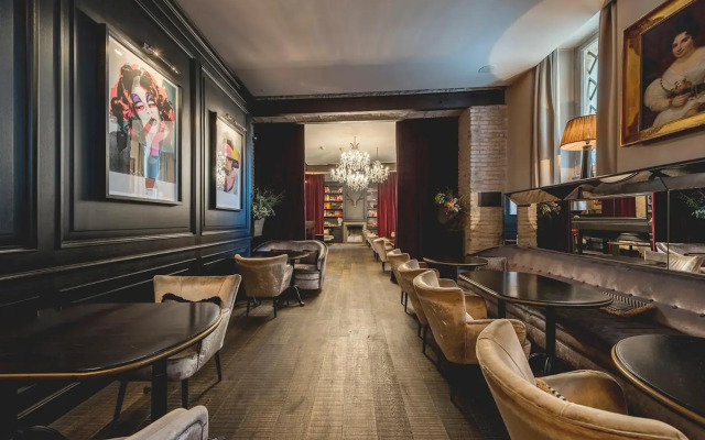 DOM Hotel