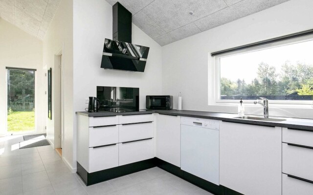 8 Person Holiday Home in Bindslev