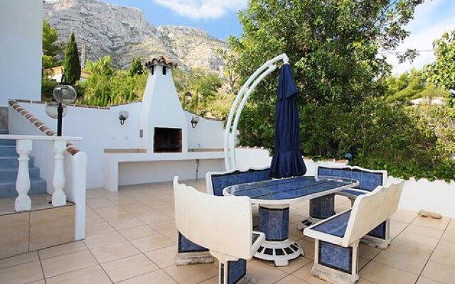 House Avellana Denia