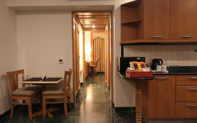 Savoy Suites Noida
