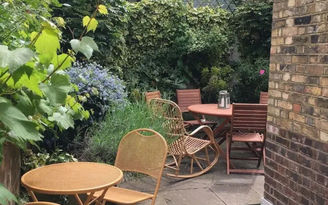 Modern 2 Bedroom North London Apartment