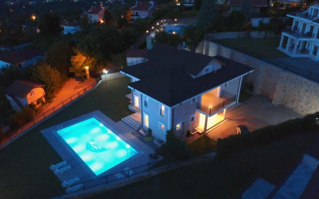 Kartepe Camp Hotel