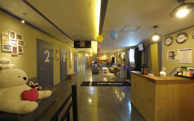 The Home Guest House - Hostel