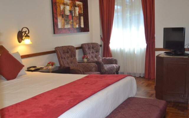 Shah's Village Hotel