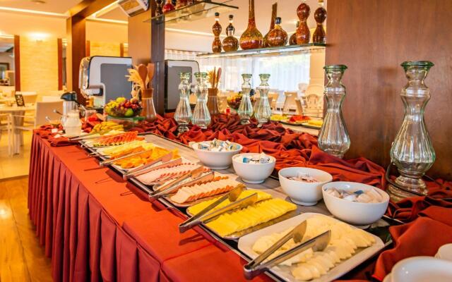 Hotel Ferradura Resort