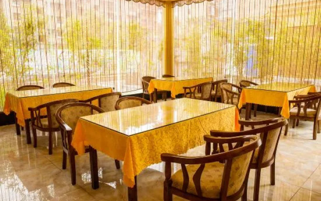Towo Topping Hotel (Libo Ancient Town Food Street)