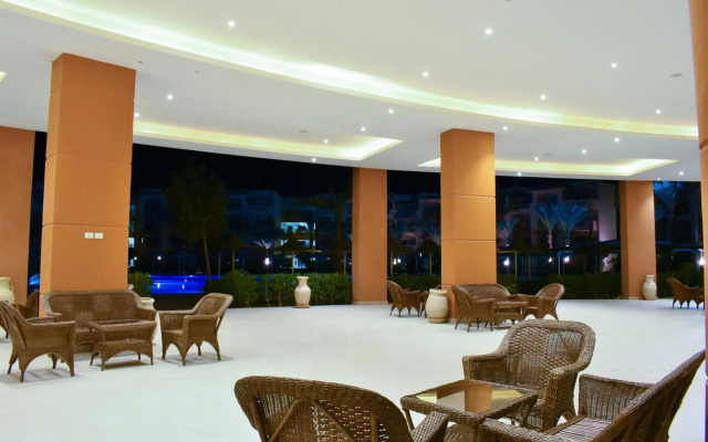 Parrotel Lagoon Waterpark Resort