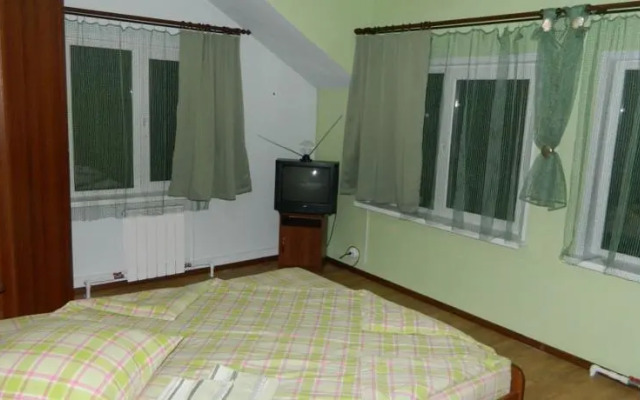 Богучаны - гостиница в домах и квартирах - фото 4