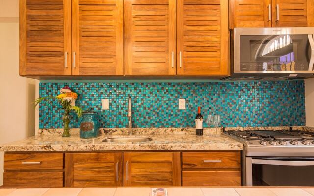 La Buena Vida Suites - Adults Only