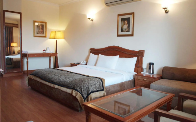 The BMK Hotel – Guest Rooms – Delhi