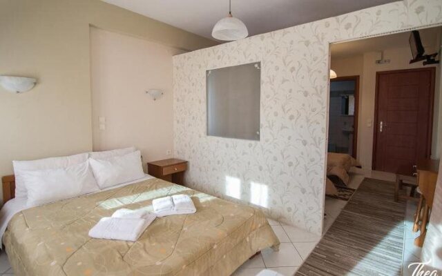 Orama Rooms