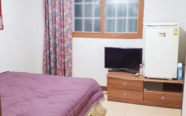 Myungsung Youth Town