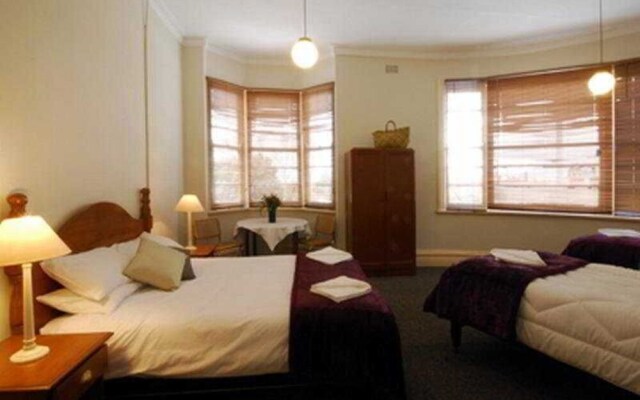Gearin Hotel