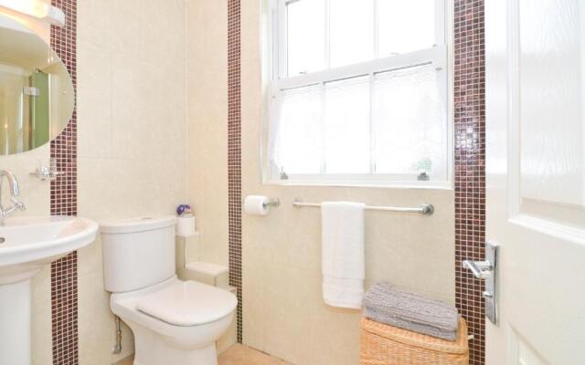 Stunning Ocean Views, The Priory