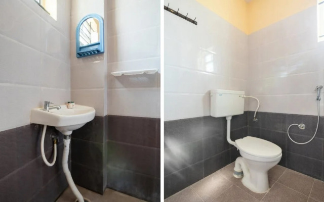 Ashrey Comforts By OYO Rooms