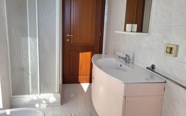Apartment Monte Santa Maria With Pool Views