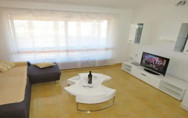 Dani - With Parking - A3