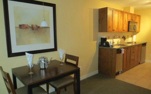 Walnut Beach Resort