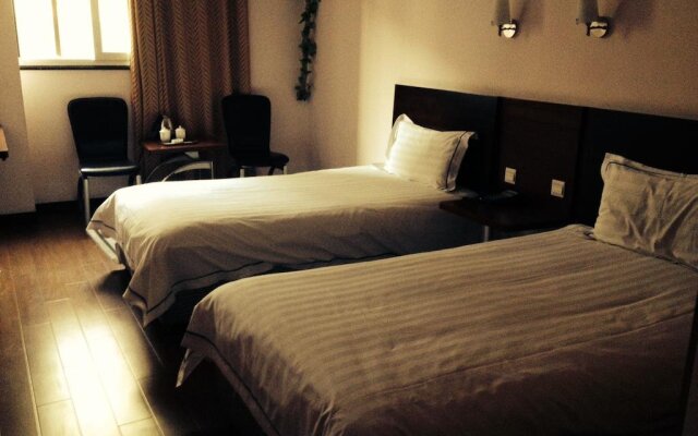 Ocean Star Holiday Inn