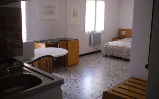 AppartHotel Festival Sud Suites - Gare TGV