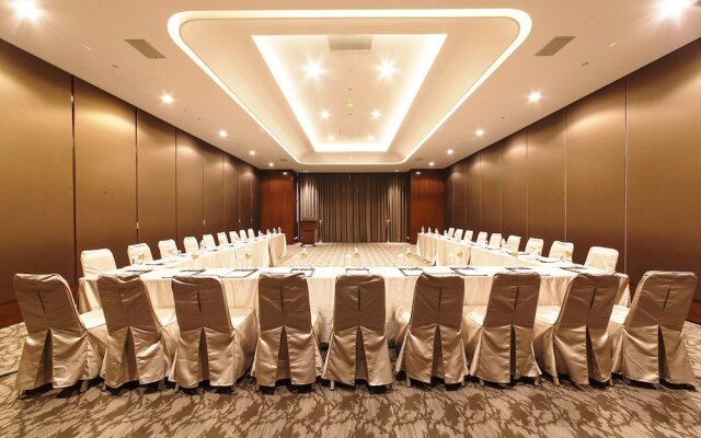 Everrich Golden Lake Hotel