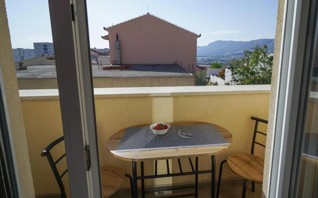 Studio Apartman M&F