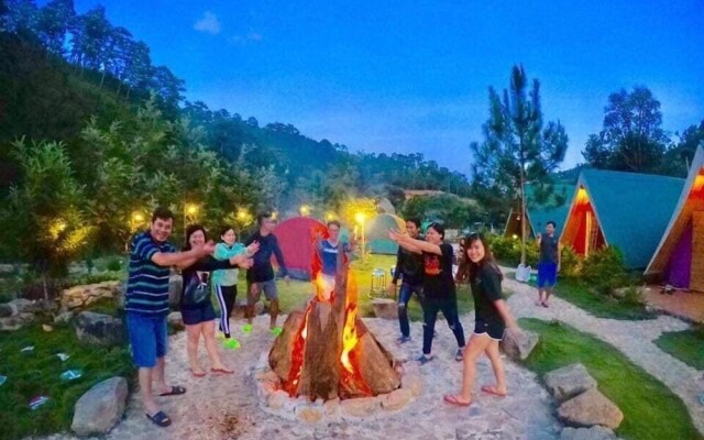 Ankroet Camp Da Lat