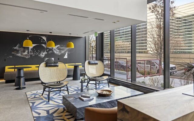 Placemakr Cathedral Heights