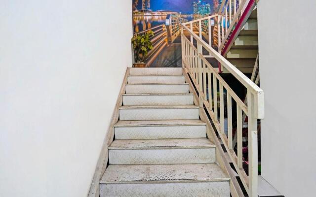 OYO Life 91670 Mannsur Homestay Syariah