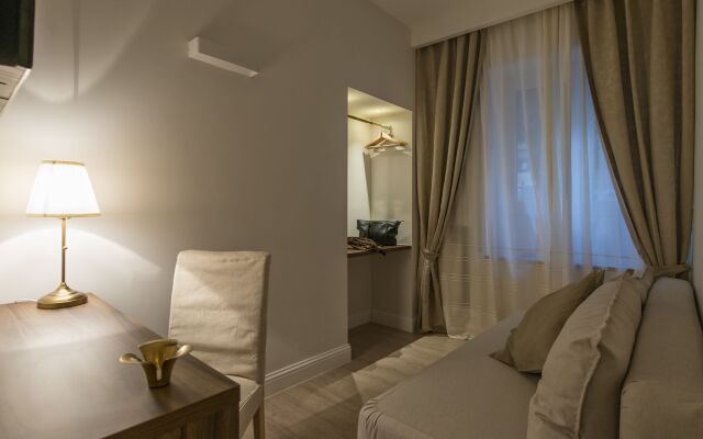 Aruna Suites