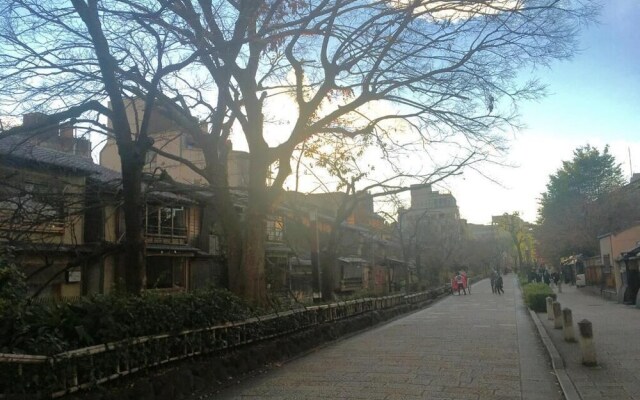 Kyoto Gion U-BELL Hotel