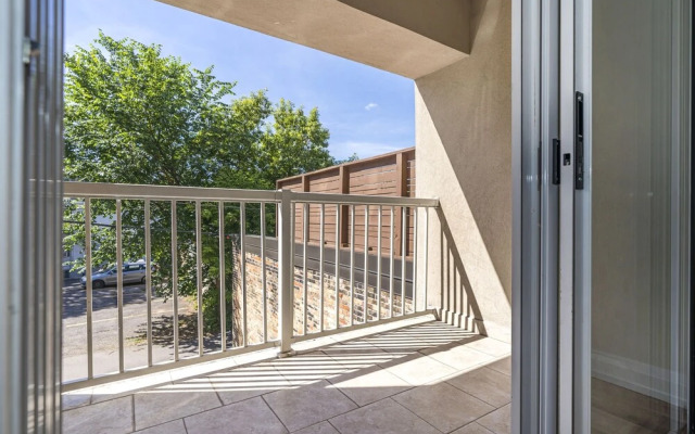 Annex Loft Suites