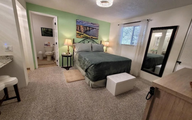 Misty Valley Inn B&B