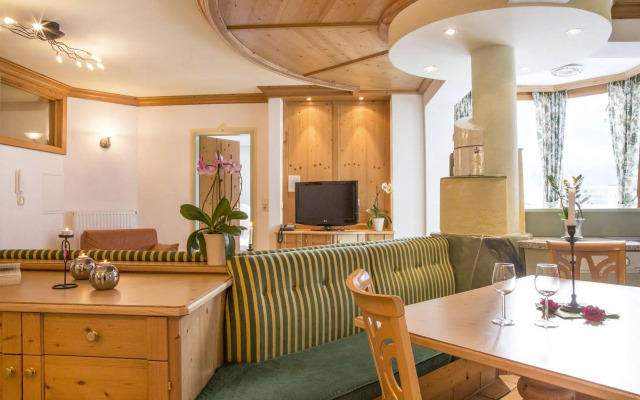 Fliana Arlberg Studios and Apartments